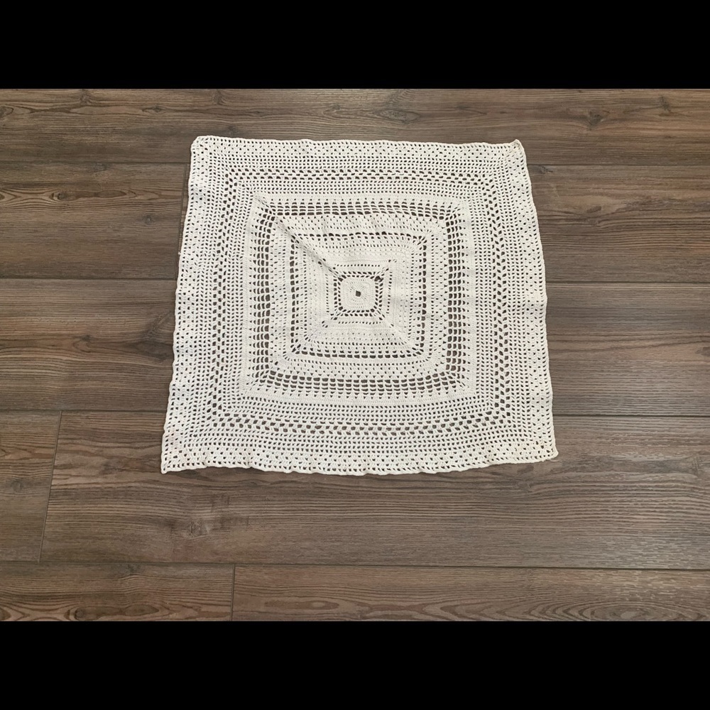 Doily - Picture 5 of 5